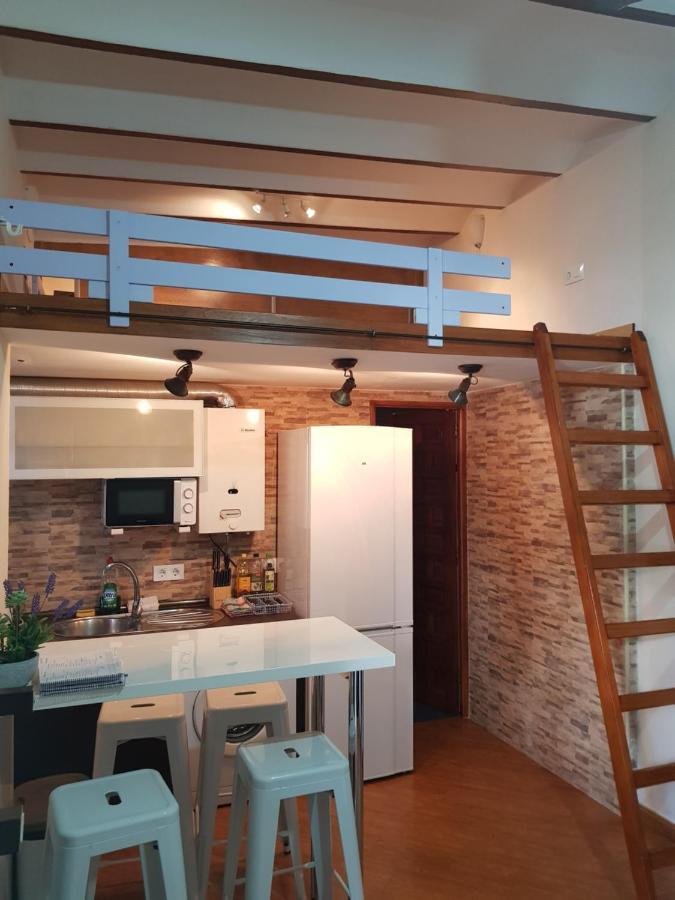 Magnifico Apartamento Tipo Duplex En Triana Sevilla Bagian luar foto
