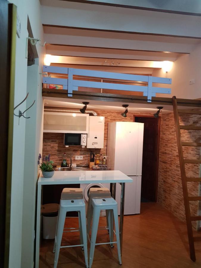 Magnifico Apartamento Tipo Duplex En Triana Sevilla Bagian luar foto