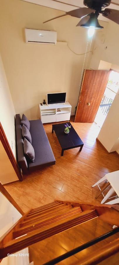 Magnifico Apartamento Tipo Duplex En Triana Sevilla Bagian luar foto